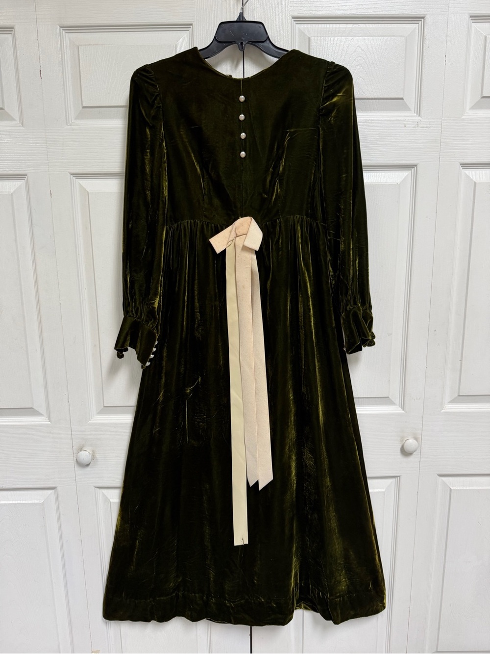 Olive Green Velvet Long Sleeve Maxi Dress with Cream Bow Vintage Size M - Picture 5 of 15